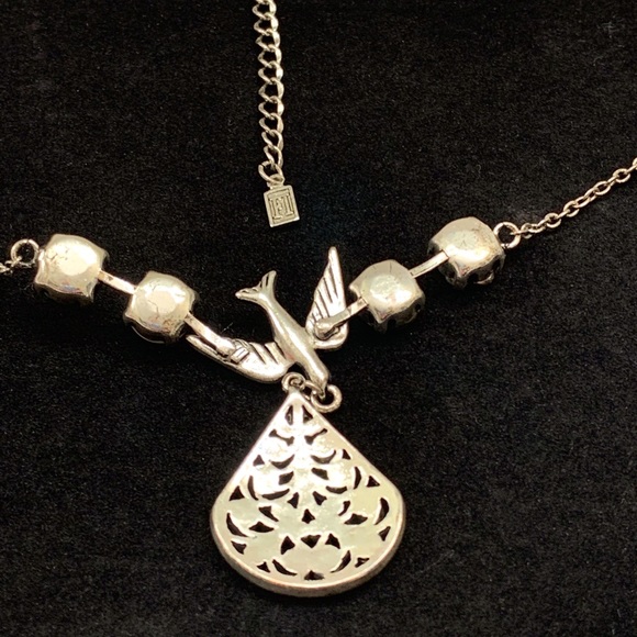 Vintage Victorian-Style Sparrow Necklace - Picture 5 of 6